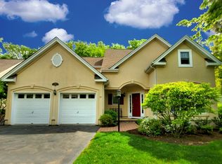 33 Otter Creek Rd, Skillman, NJ 08558