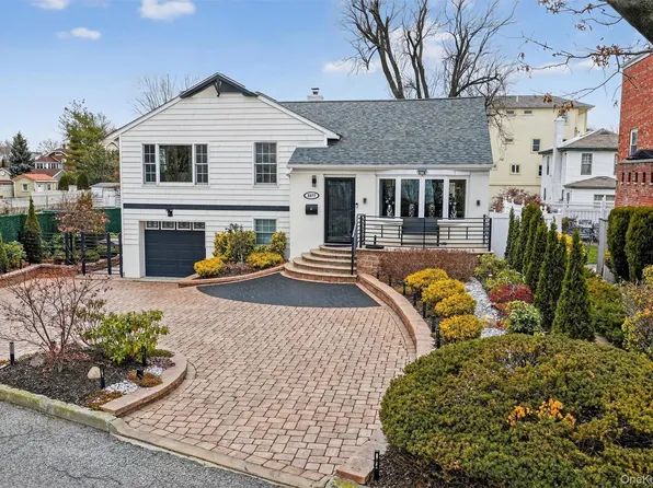 3377 Agar Place, Bronx, NY 10465