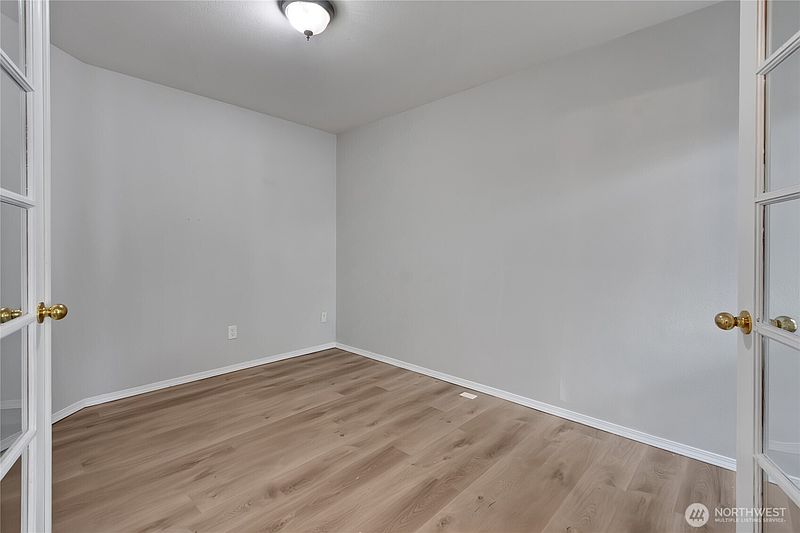 4th image of 6814 131st Street Ct E