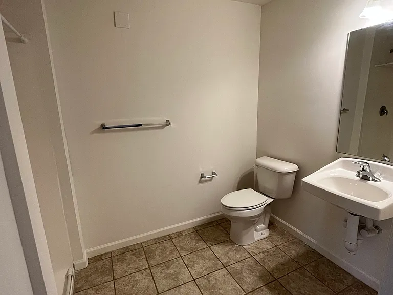 165-169 Barclay St #604 — Photo 7