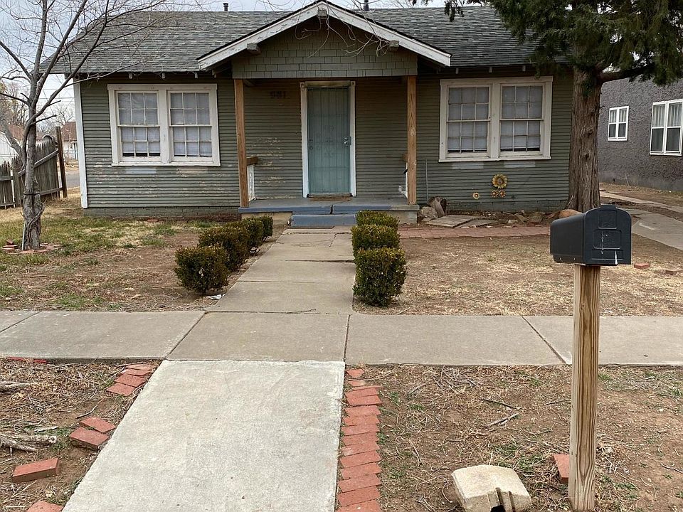 1st image of 901 S Louisiana St