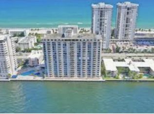 (Undisclosed Address), Hollywood, FL 33019