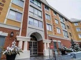 211 Randolph Rd #109, Toronto, ON M4G 4H1