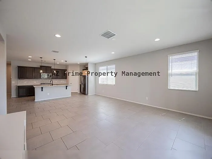 2841 W Apollo Rd — Photo 7