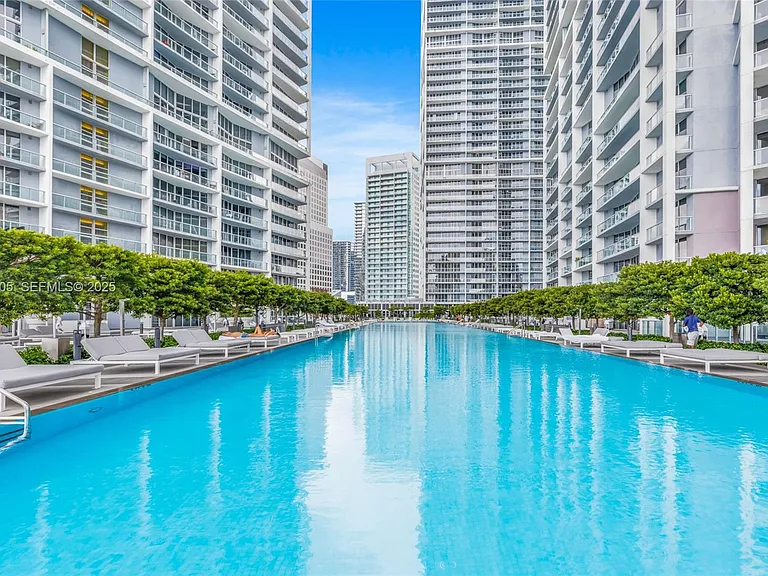 475 Brickell Ave #1308 — Photo 5