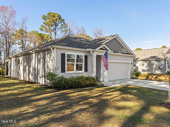 3rd image of 1609 Meridian Forest Drive SE