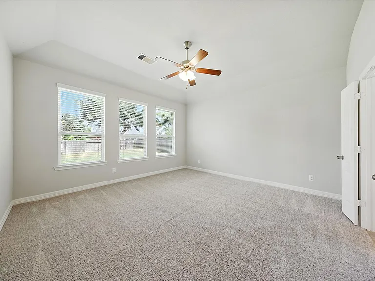 2072 Brookmont Dr — Photo 18