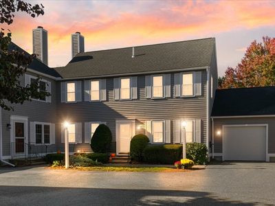 147 Whittier Meadows Dr UNIT 147, Amesbury, MA, 01913