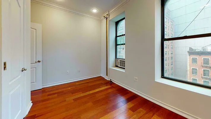 Rented by Bond New York | media 16