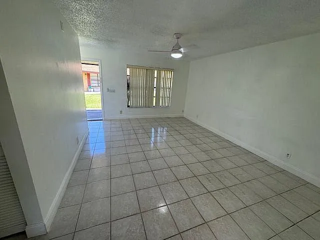 2 bed, 1.0 bath, 1014 sqft, $1,800 — Photo 4