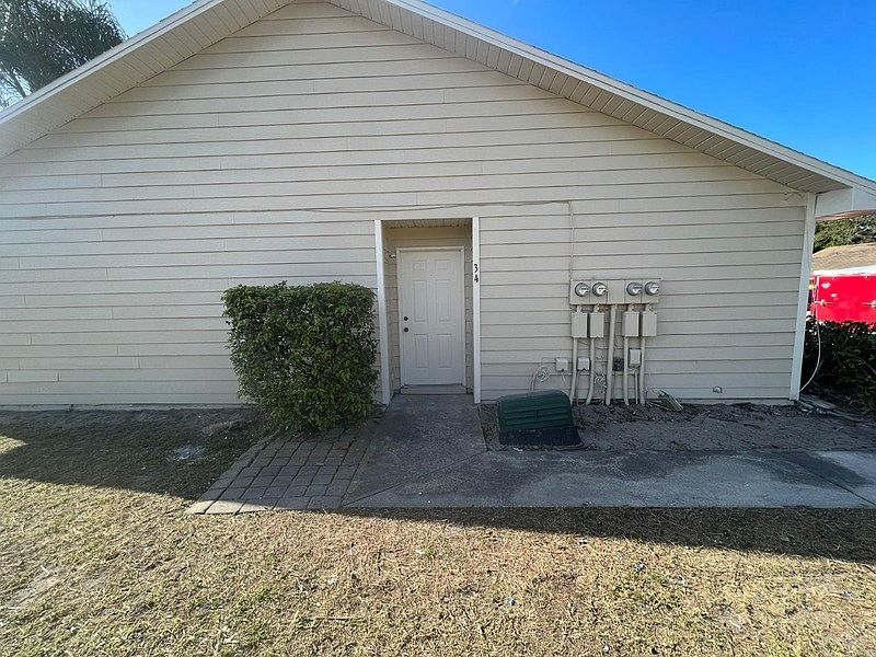1st image of 34 Sandalwood Ct
