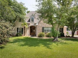 14 Red Oak Ln, Covington, LA 70433