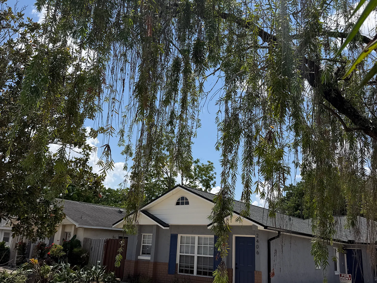2406 E Illiana St — Photo 1