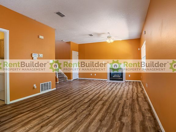 5th image of 1105 Casa Tomas Rd NE
