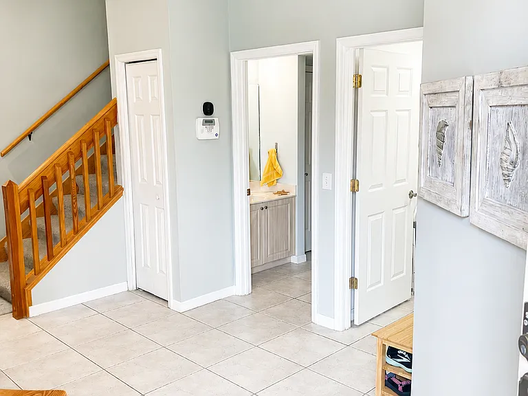 250 Saint Lucie Ln #14 — Photo 2