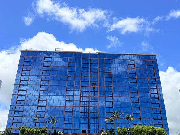 1555 Kapiolani Blvd, Honolulu, HI