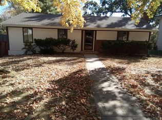 5505 NW Seminole Dr, Kansas City, MO 64152