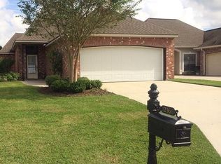12366 Dutchtown Villa Dr, Geismar, LA 70734