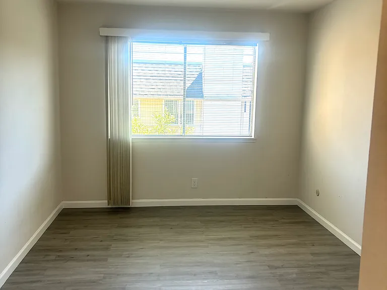 3239 Glendora Dr #6 — Photo 14