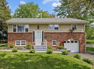 28 Miller Dr, Stony Pt, NY 10980