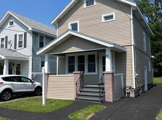 911 Cleveland Ave, Schenectady, NY 12306
