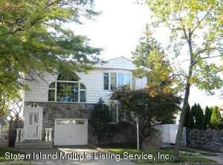 396 Melba St, Staten Island, NY 10314