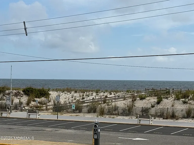 1109 N Ocean Ave #A2 — Photo 5