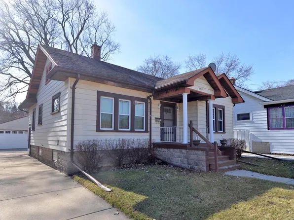 2211 Rupert BOULEVARD, Racine, WI 53405