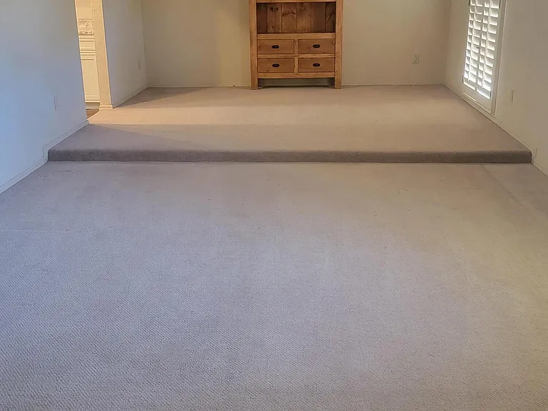 220 E Aster Dr — Photo 11