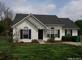 7322 Mapleridge Dr, Charlotte, NC 28210