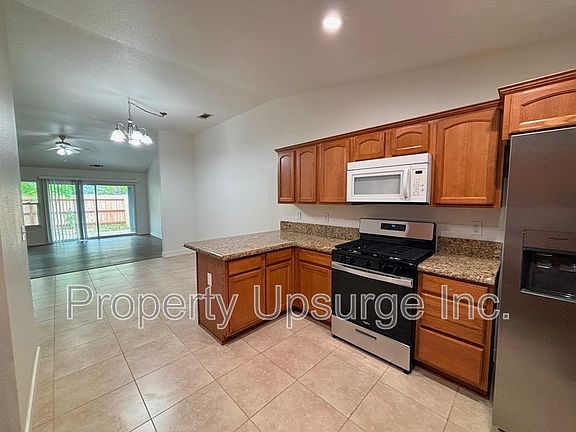 4th image of 3765 Silvario Ct