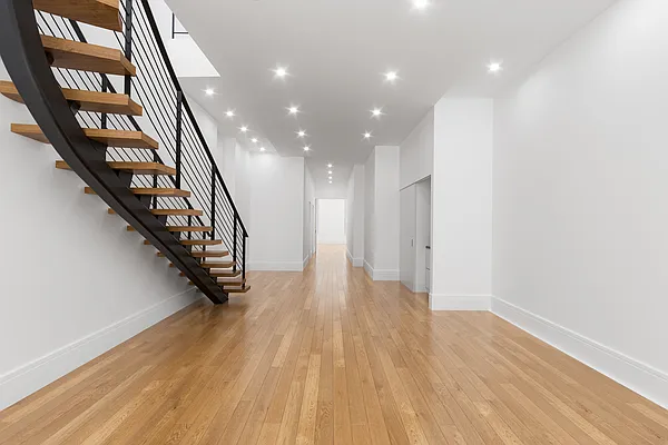 Rented by Compass | media 6