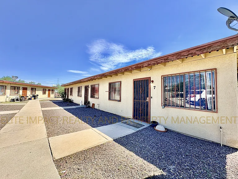 1312 W Yavapai St #7 — Photo 1