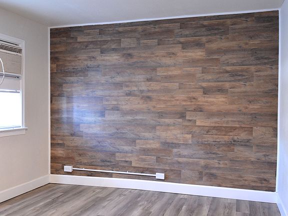 4 - Living Room_12142022