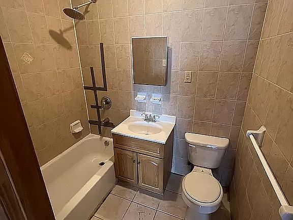 3rd image of 211 Beach 96 St #3