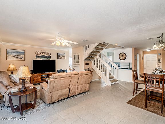 4th image of 400 Seaport Blvd #120