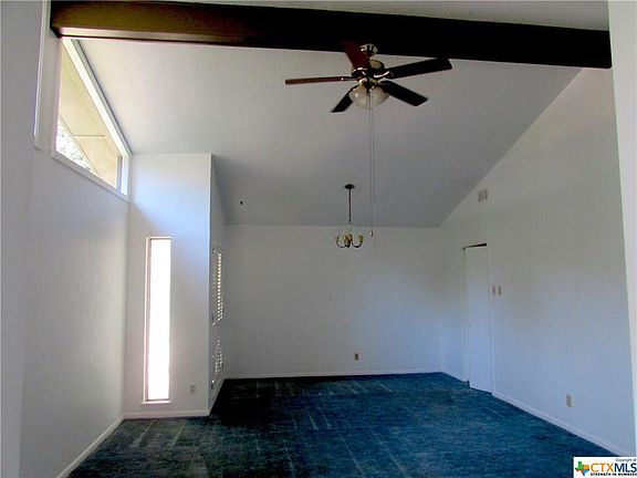 4th image of 1434 Canary Ln