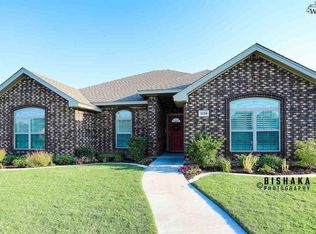 1110 Chaparral Ct, Burkburnett, TX 76354