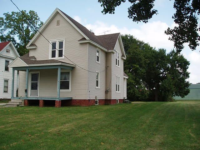 2nd image of 59 Allens Ave