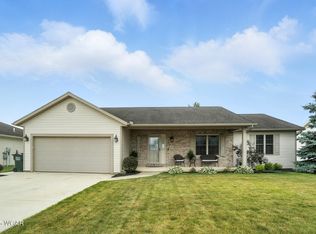 24 Kyle Dr, Wapakoneta, OH 45895