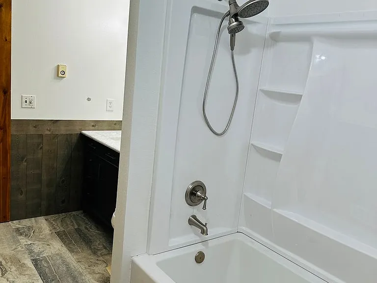 128 Bunting Dr — Photo 25
