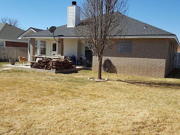 3rd image of 3852 Benjamin Davis Dr