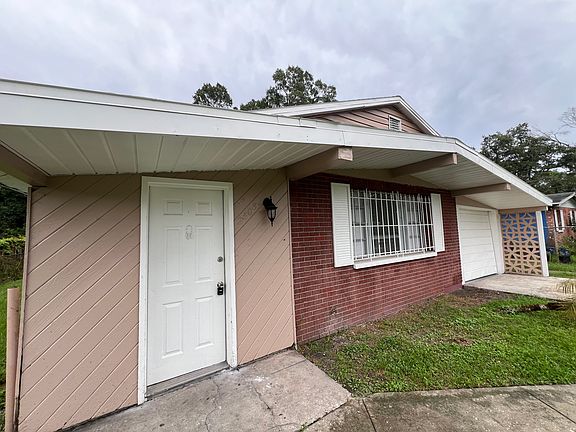 2nd image of 2308 S 48th St