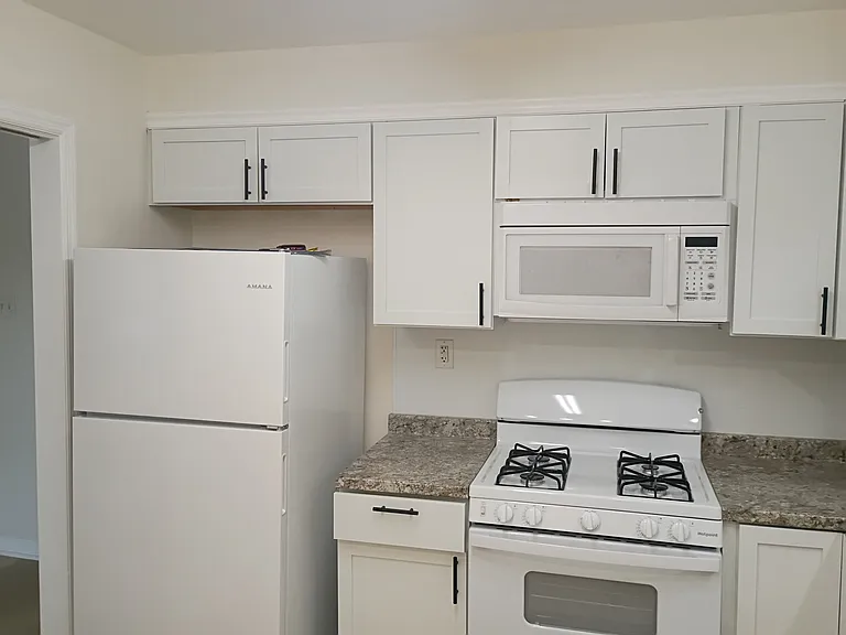 317 Frances Ave — Photo 7