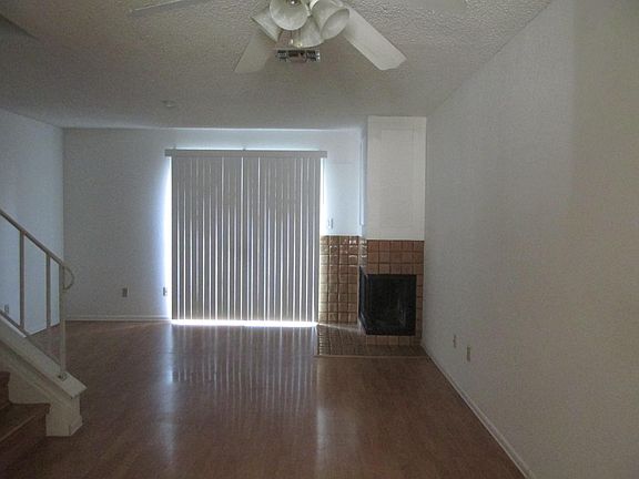 3rd image of 4322 Greenholme Dr APT 31