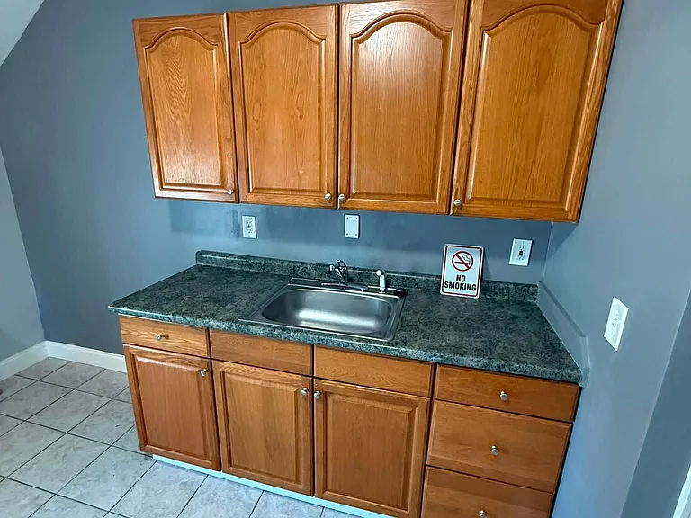 780 Park Ave #2L — Photo 12