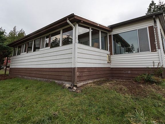 5th image of 110 Alder Dr