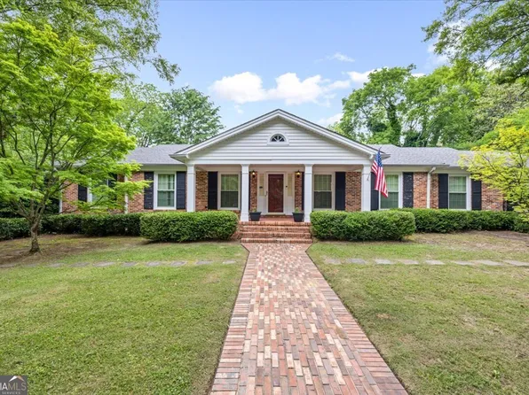 135 Berkley Dr, Macon, GA 31204