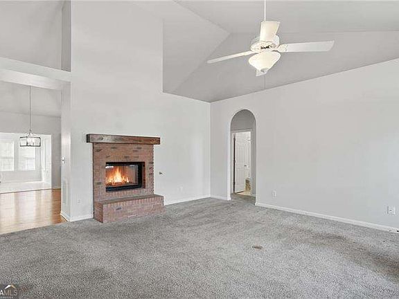 5th image of 507 Chestnut Walk