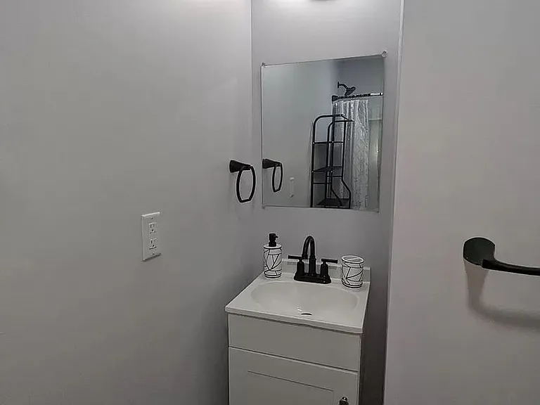 3412 Merrill Pl — Photo 14